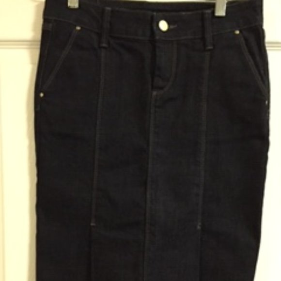 Zara Pencil Denim Skirt - Picture 2 of 4